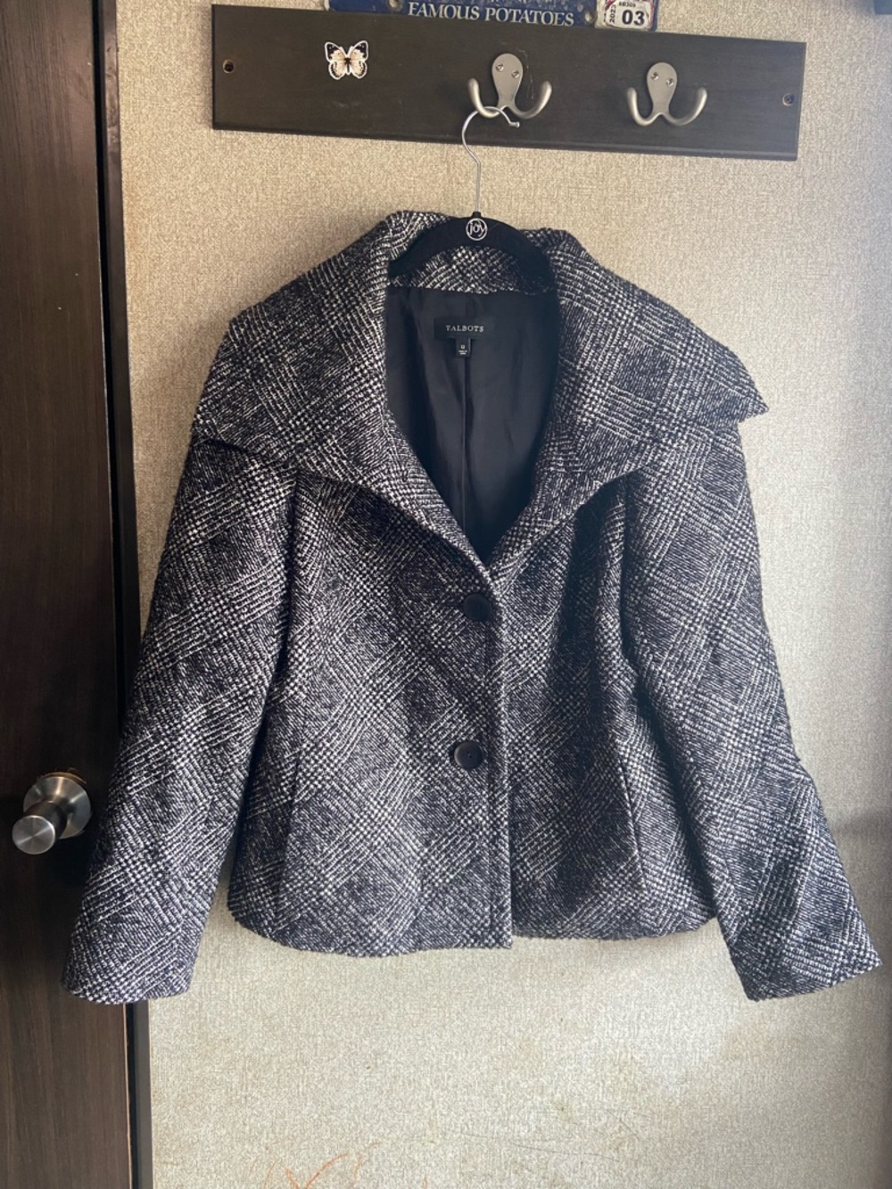 Talbots gray wool jacket size 12 2 button  closure pockets spring office career
